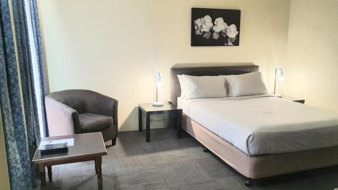 Hotel Cavalier Wantirna South Exteriér fotografie