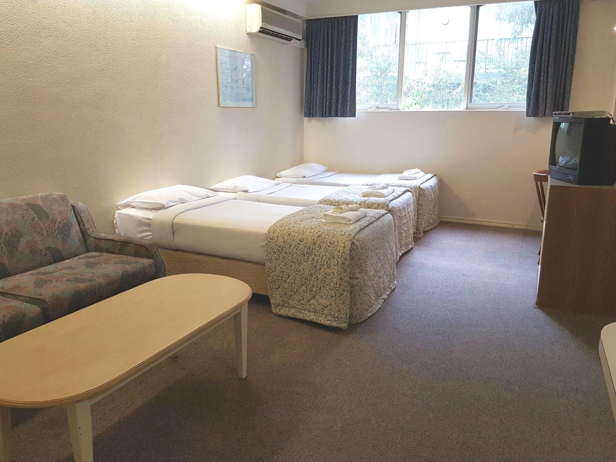 Hotel Cavalier Wantirna South Exteriér fotografie