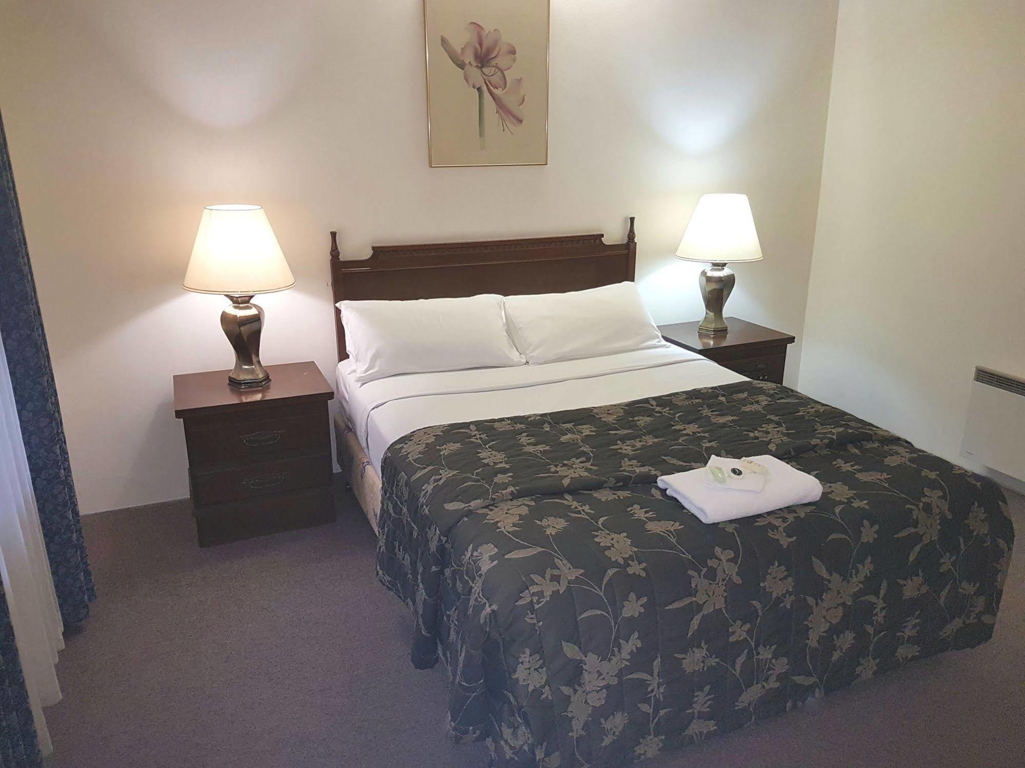Hotel Cavalier Wantirna South Exteriér fotografie